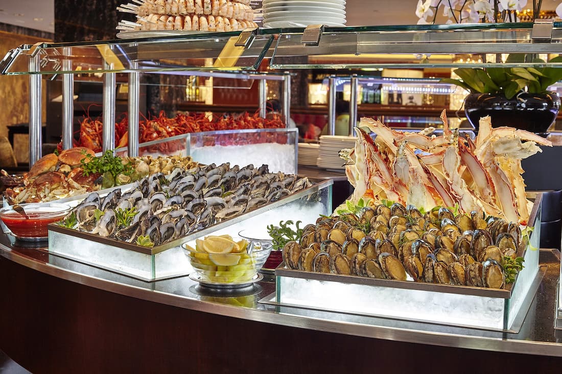 buffet seafood station